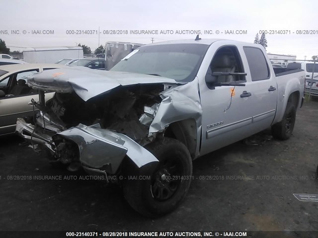 3GTRKVE39AG232000 - 2010 GMC SIERRA K1500 SLE SILVER photo 2