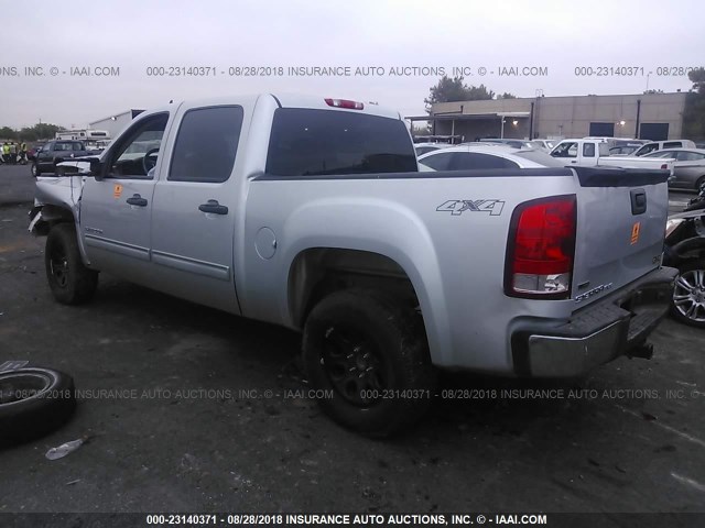 3GTRKVE39AG232000 - 2010 GMC SIERRA K1500 SLE SILVER photo 3