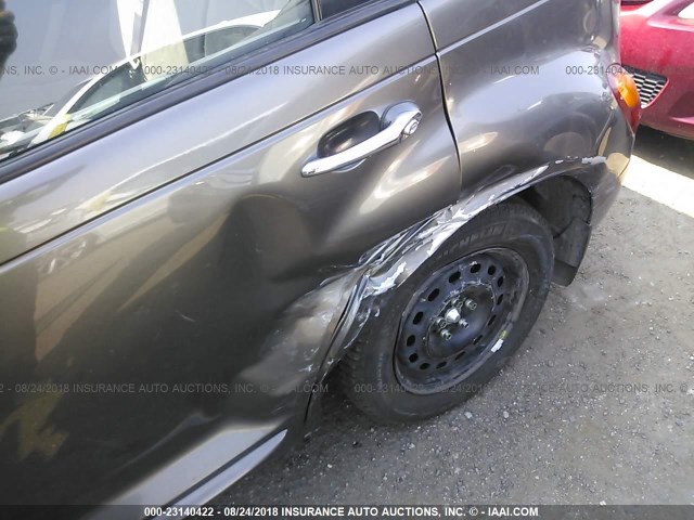 3C4FY48B32T384541 - 2002 CHRYSLER PT CRUISER CLASSIC 棕色 照片 6