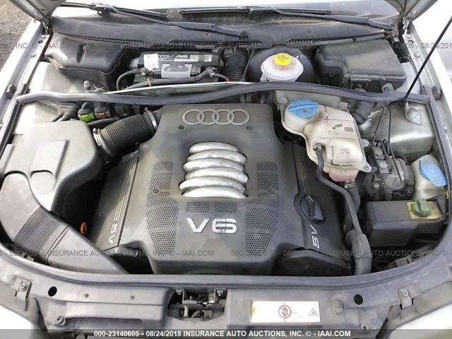 WAUED28D3WA206202 - 1998 AUDI A4 2.8 QUATTRO SILVER photo 10