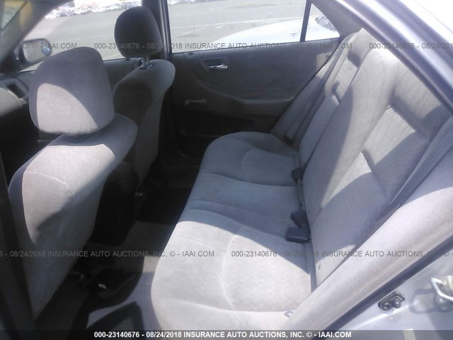 1HGCF86621A045038 - 2001 HONDA ACCORD VALUE SILVER photo 8