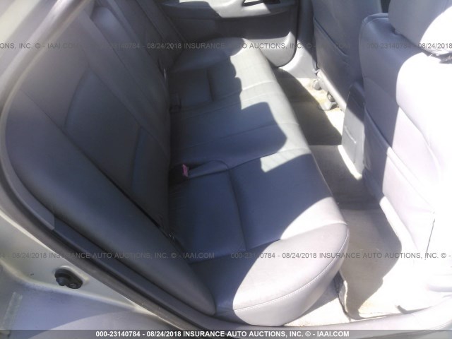 4T1BF28KX1U117812 - 2001 TOYOTA CAMRY LE/XLE 银色 照片 8