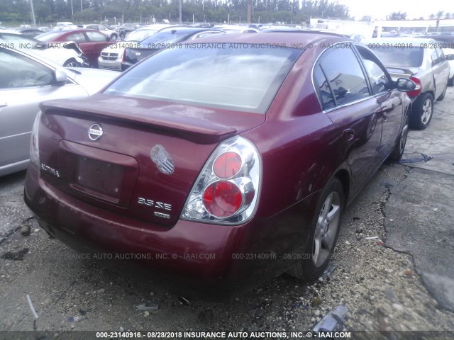 1N4BL11D15C345315 - 2005 NISSAN ALTIMA SE/SL/SE-R RED photo 4