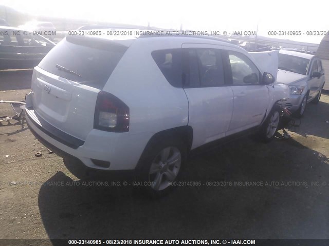 1C4NJDBBXGD756754 - 2016 JEEP COMPASS SPORT WHITE photo 4