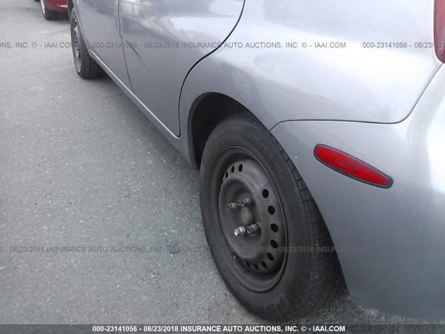 KL1TD66657B757143 - 2007 CHEVROLET AVEO LS GRAY photo 6