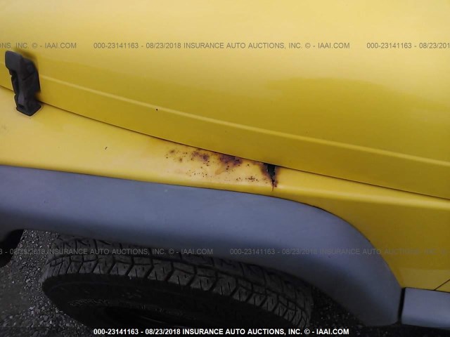 1J4FA39S32P741101 - 2002 JEEP WRANGLER / TJ X YELLOW photo 6