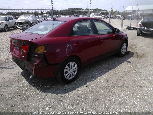 KNAFU4A27D5732766 - 2013 KIA FORTE EX BURGUNDY photo 4