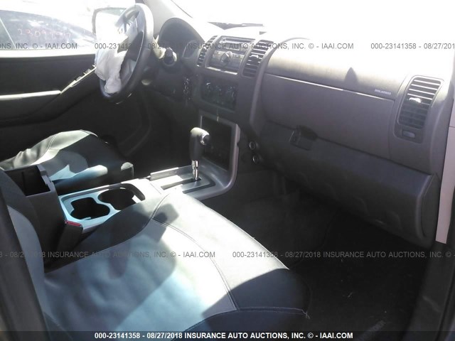 5N1AR18B59C616211 - 2009 NISSAN PATHFINDER S/LE/SE GRAY photo 5