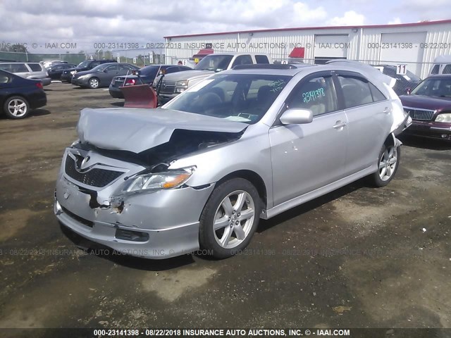 4T1BE46K48U250478 - 2008 TOYOTA CAMRY CE/LE/XLE/SE GRAY photo 2