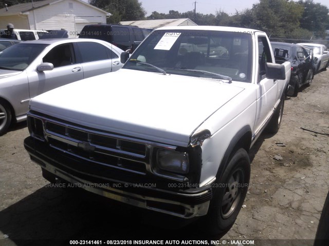 1GCCT14ZXP8129054 - 1993 CHEVROLET S TRUCK S10 WHITE photo 2