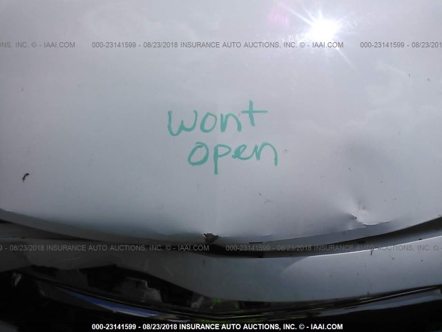 1G1ZC5E0XCF225413 - 2012 CHEVROLET MALIBU 1LT 白色 照片 10