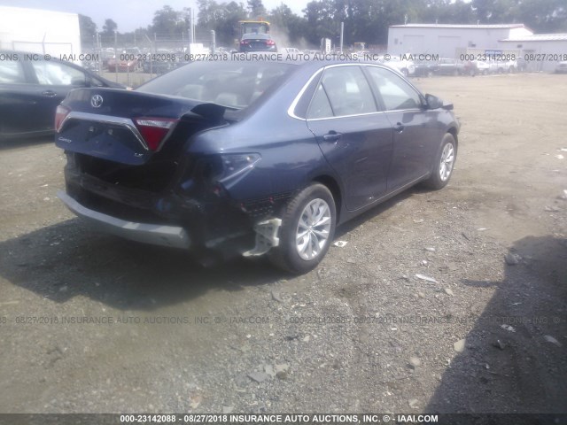 4T4BF1FK1GR549555 - 2016 TOYOTA CAMRY LE/XLE/SE/XSE 蓝色 照片 4