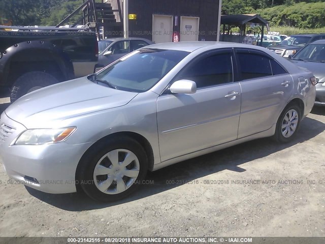 4T1BE46K97U182791 - 2007 TOYOTA CAMRY NEW GENERAT CE/LE/XLE/SE SILVER photo 2