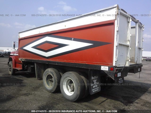 TCE677V598395 - 1977 GMC C6500 RED photo 3