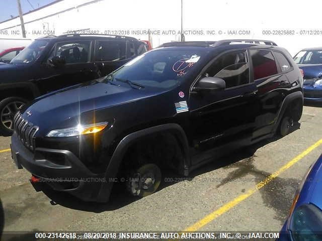 1C4PJMBS4FW681979 - 2015 JEEP CHEROKEE TRAILHAWK 黑色 照片 2