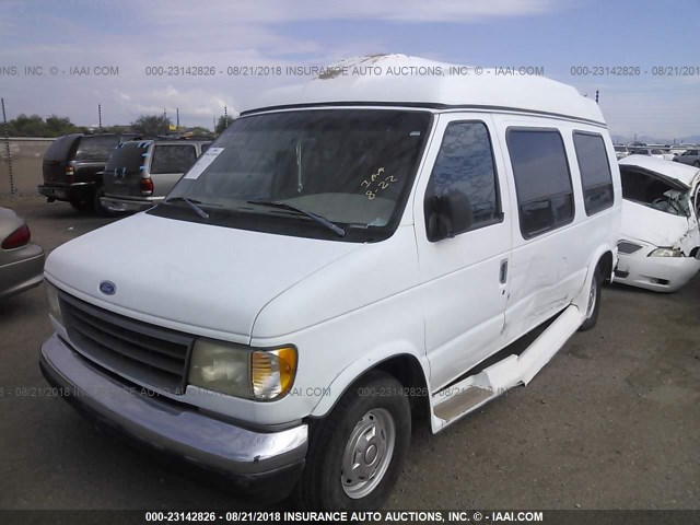 1FDEE14H3RHB72871 - 1994 FORD ECONOLINE E150 VAN WHITE photo 2