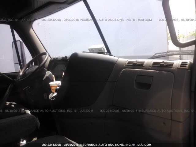 1FUJGLDR9CSBH9312 - 2012 FREIGHTLINER CASCADIA 125  Unknown photo 5