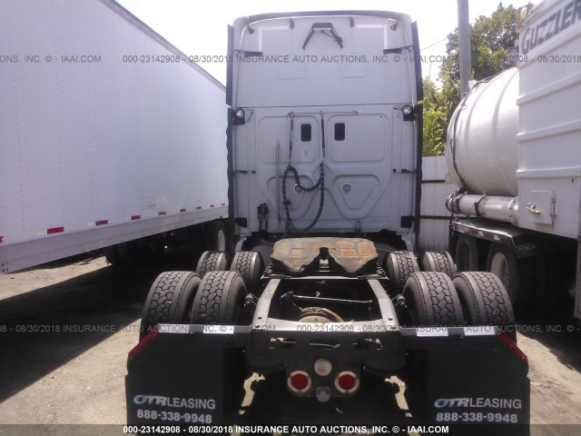 1FUJGLDR9CSBH9312 - 2012 FREIGHTLINER CASCADIA 125  Unknown photo 8