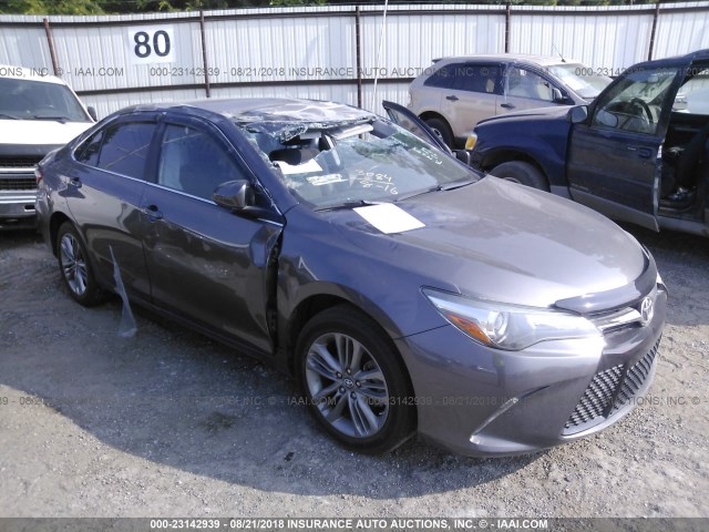 4T1BF1FK6GU261380 - 2016 TOYOTA CAMRY LE/XLE/SE/XSE GRAY photo 1