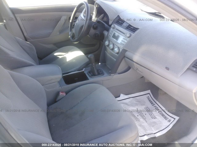 4T1BE46K57U724081 - 2007 TOYOTA CAMRY NEW GENERAT CE/LE/XLE/SE SILVER photo 5