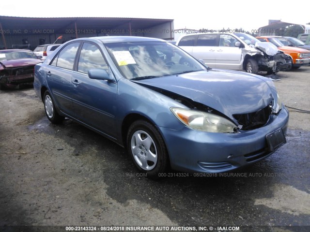 4T1BE32K43U723286 - 2003 TOYOTA CAMRY LE/XLE/SE Көк фото 1