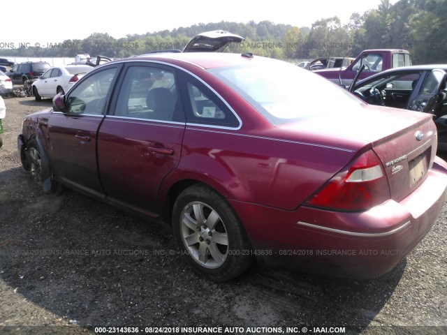 1FAFP24177G113617 - 2007 FORD FIVE HUNDRED SEL RED photo 3