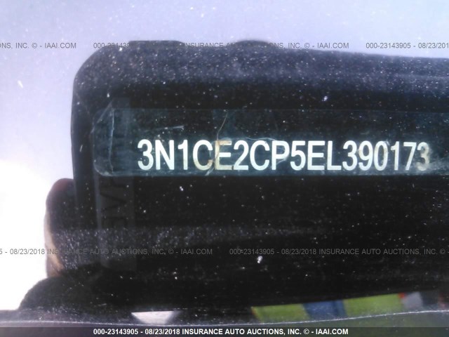 3N1CE2CP5EL390173 - 2014 NISSAN VERSA NOTE S/S PLUS/SV/SL BLACK photo 9