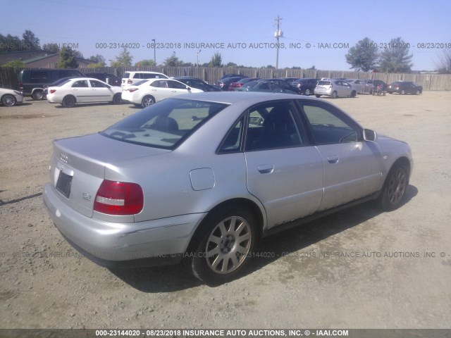 WAUDC28D2YA091724 - 2000 AUDI A4 1.8T QUATTRO SILVER photo 4