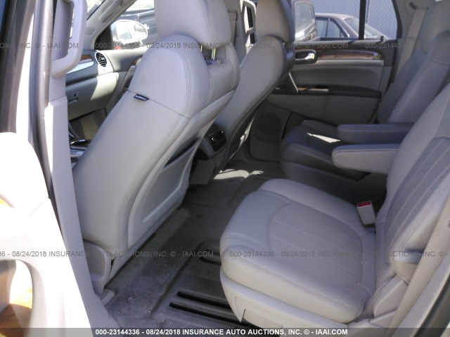 5GALVCED9AJ246179 - 2010 BUICK ENCLAVE CXL SILVER photo 8