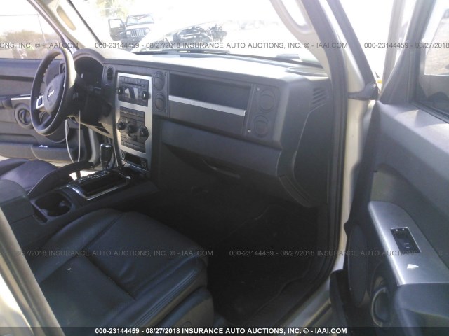 1J8HH48KX8C153464 - 2008 JEEP COMMANDER SPORT Արծաթագույն լուսանկար 5