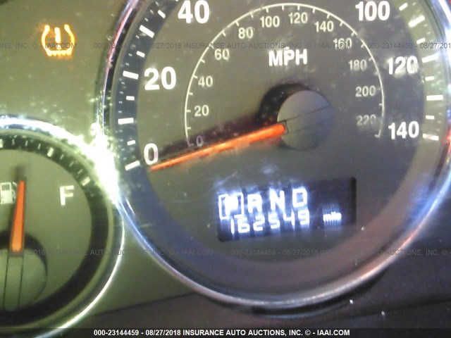 1J8HH48KX8C153464 - 2008 JEEP COMMANDER SPORT Արծաթագույն լուսանկար 7