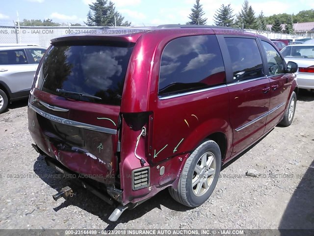 2A4RR5DG2BR713423 - 2011 CHRYSLER TOWN & COUNTRY TOURING RED photo 4