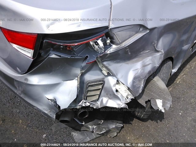 KMHDH6AEXDU001531 - 2013 HYUNDAI ELANTRA COUPE GS/SE GRAY photo 6