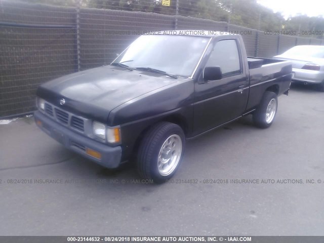 1N6SD11S5VC317715 - 1997 NISSAN TRUCK XE BLACK photo 2