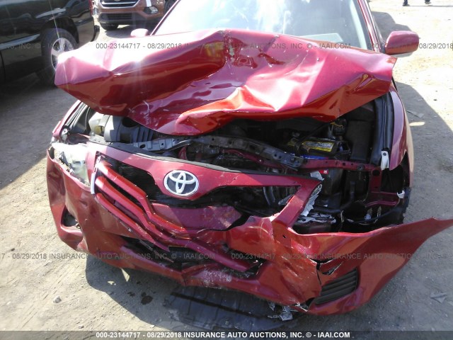 4T1BF3EK9BU133236 - 2011 TOYOTA CAMRY SE/LE/XLE 红色 照片 6