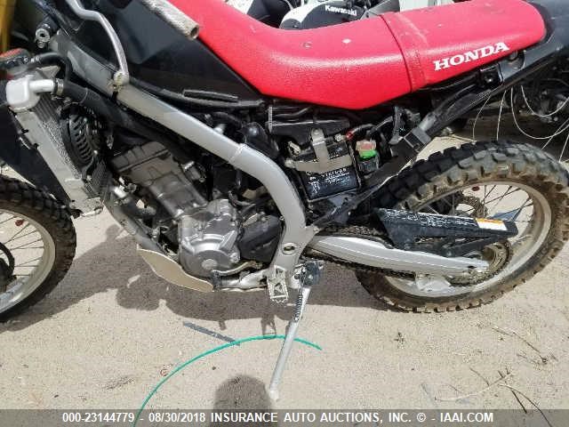 MLHMD3812F5202156 - 2015 HONDA CRF250 L RED photo 9