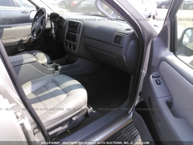 1FMZU73K65UA01750 - 2005 FORD EXPLORER XLT/XLT SPORT/NBX 米色 照片 5