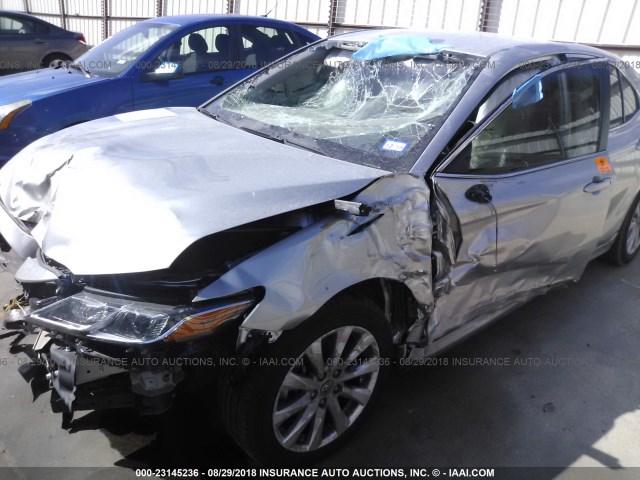 JTNB11HK8J3018050 - 2018 TOYOTA CAMRY L/LE/XLE/SE/XSE SILVER photo 6