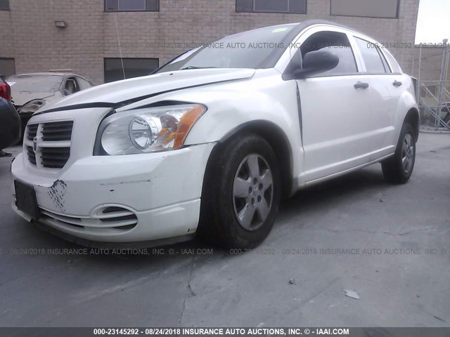 1B3HB28B98D509072 - 2008 DODGE CALIBER WHITE photo 2