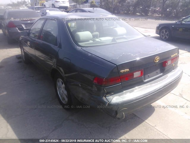 JT2BF22K4V0013710 - 1997 TOYOTA CAMRY LE/XLE GREEN photo 3