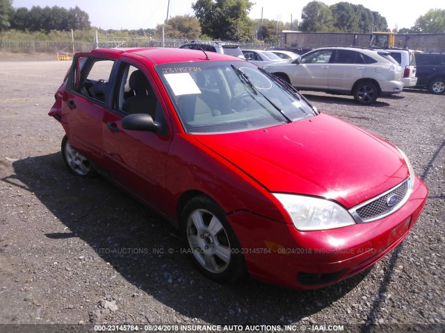 1FAFP37N87W125320 - 2007 FORD FOCUS ZX5/S/SE/SES RED photo 1