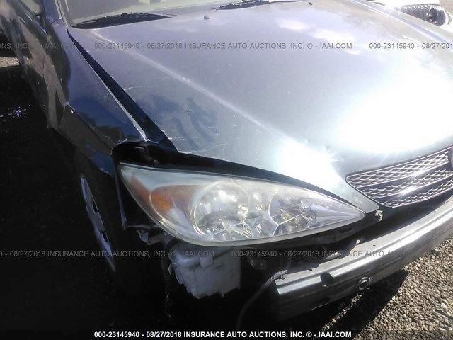 JTDBE32K720034210 - 2002 TOYOTA CAMRY LE/XLE/SE 灰色 照片 6