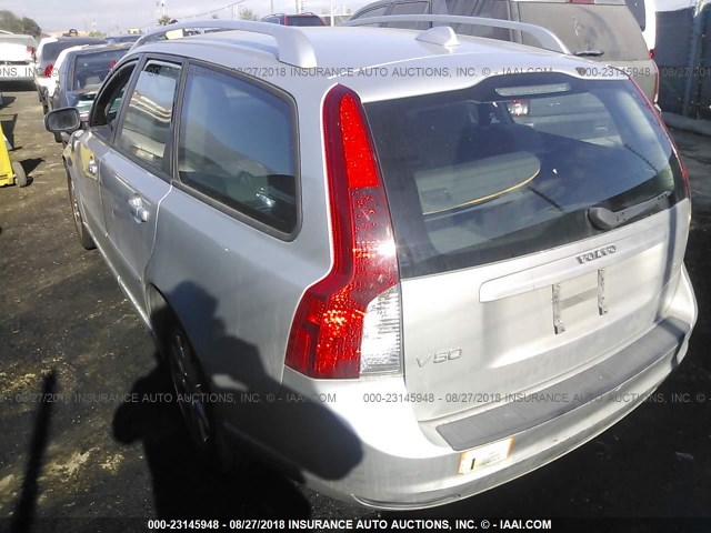 YV1MW390X82388854 - 2008 VOLVO V50 2.4I SILVER photo 3