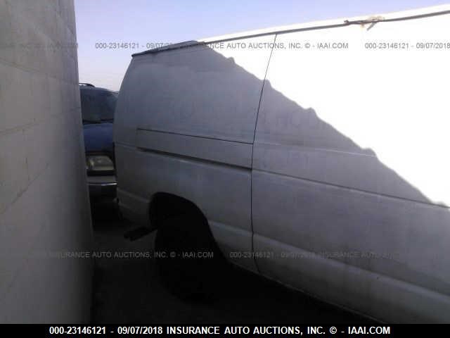 1FTJE34H0RHC07669 - 1994 FORD ECONOLINE E350 VAN WHITE photo 4