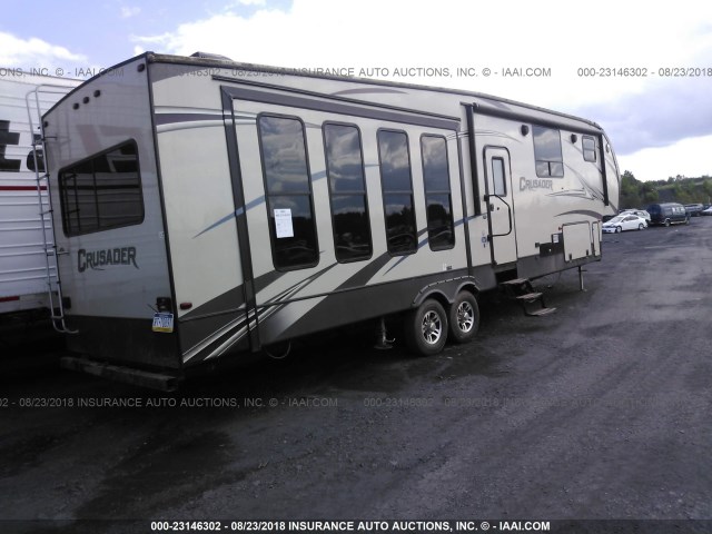 5ZT3CS0B3FG117751 - 2015 FOREST RIVER CRUSADER 351REQ  Շագանակագույն լուսանկար 4