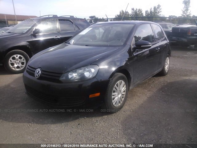 WVWAA7AJ6BW276331 - 2011 VOLKSWAGEN GOLF BLACK photo 2