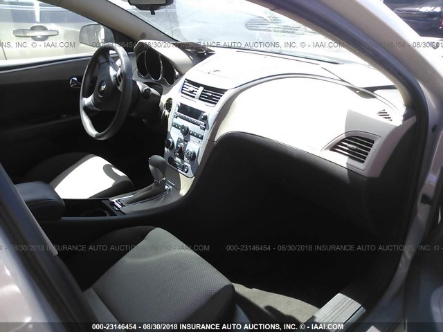 1G1ZB5EB2AF122567 - 2010 CHEVROLET MALIBU LS ოქროსფერი ფოტო 5