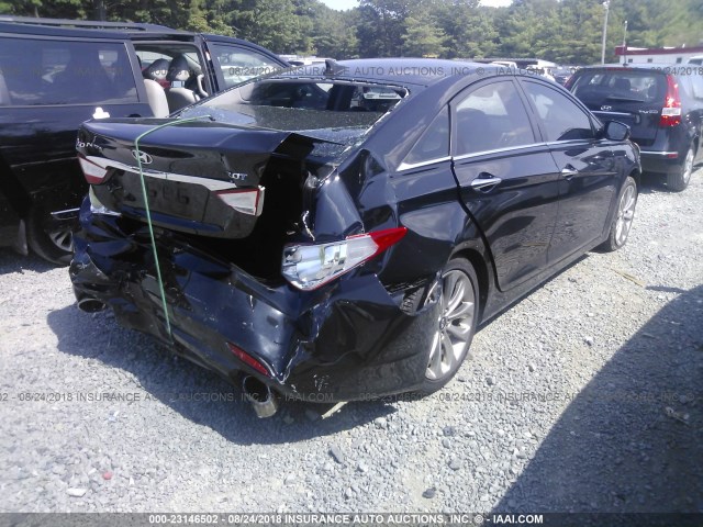 5NPEC4AB3BH209596 - 2011 HYUNDAI SONATA SE/LIMITED BLACK photo 4