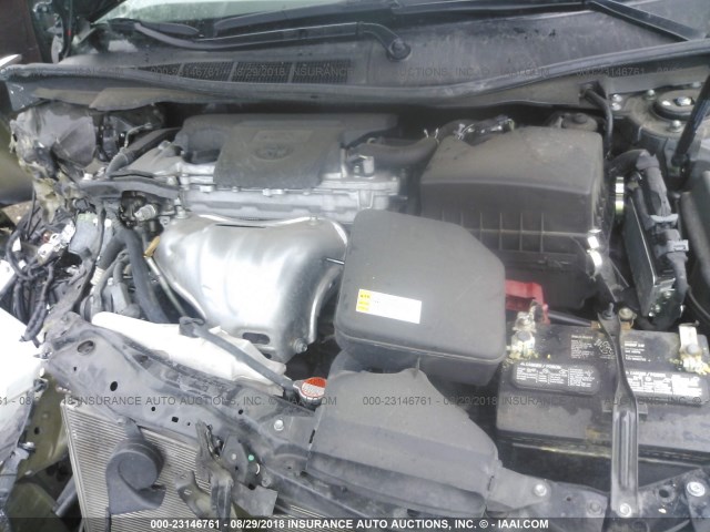 4T1BF1FK1GU212300 - 2016 TOYOTA CAMRY LE/XLE/SE/XSE 黑色 照片 10