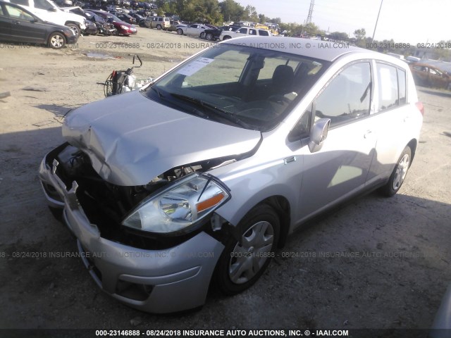 3N1BC1CP8BL387209 - 2011 NISSAN VERSA S/SL 银色 照片 2